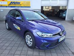 Vibrant violet metallic Gebraucht 2023 VW Polo Life Limousine | 23.510 € (Etwas zu teuer)