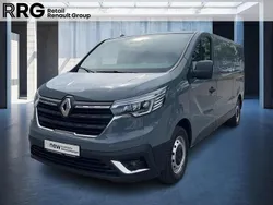 Schiefergrau Gebraucht 2022 Renault Trafic Komfort Van | 23.490 € (Guter Preis)