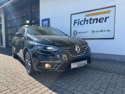 Black pearl schwarz Gebraucht 2017 Renault Mégane GrandTour Symphony Kombi | 12.990 € (Etwas zu teuer)
