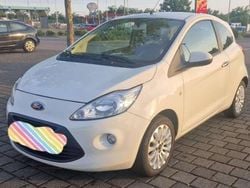 Weiß Gebraucht 2012 Ford Ka Titanium Limousine | 3.300 € (Guter Preis)