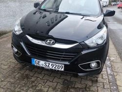 Schwarz Gebraucht 2013 Hyundai ix35 Edition SUV | 7.999 € (Guter Preis)