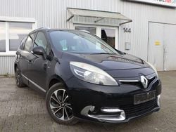 Black pearl Gebraucht 2014 Renault Grand Scénic III Bose Edition Van / Kleinbus | 4.202 € (Fairer Preis)