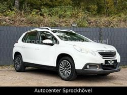 Weiß Gebraucht 2016 Peugeot 2008 Active SUV | 7.999 € (Fairer Preis)