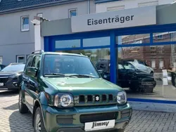 Grün Gebraucht 2009 Suzuki Jimny Club SUV | 8.950 € (Teuer)