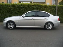 Silber Gebraucht 2011 BMW 318 Limousine | 5.300 € (Guter Preis)