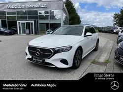 Weiß Gebraucht 2024 Mercedes E220 Avantgarde Kombi | 49.770 € (Guter Preis)