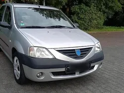 Grau Gebraucht 2008 Dacia Logan Limousine | 1.700 € (Guter Preis)