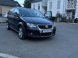 Schwarz Gebraucht 2008 VW Touran Van / Kleinbus | 3.150 € (Fairer Preis)