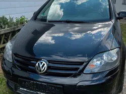 Schwarz Gebraucht 2008 VW Golf Plus Cross United Van / Kleinbus | 2.499 € (Fairer Preis)