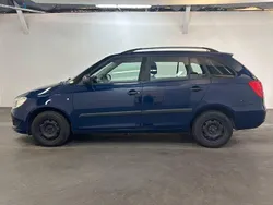 Blau Gebraucht 2011 Skoda Fabia Cool Edition Kombi | 3.800 € (Fairer Preis)