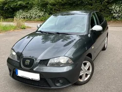 Grau Gebraucht 2009 Seat Ibiza Limousine | 2.600 € (Fairer Preis)