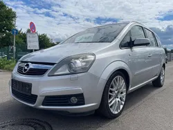 Silber Gebraucht 2005 Opel Zafira Sport Van / Kleinbus | 2.999 € (Fairer Preis)