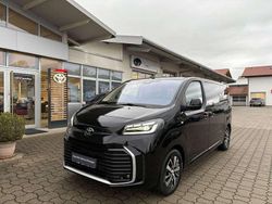Black metallic Gebraucht 2024 Toyota Proace Verso Team Kombi | 45.999 € (Teuer)