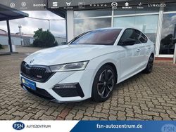 Moonweiß metallic Gebraucht 2021 Skoda Octavia RS Limousine | 27.490 € (Fairer Preis)