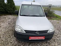 Starsilber/silver iii Gebraucht 2006 Opel Combo Van / Kleinbus | 3.100 € (Etwas zu teuer)