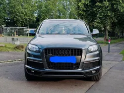 Grau Gebraucht 2014 Audi Q7 SUV | 18.500 € (Guter Preis)