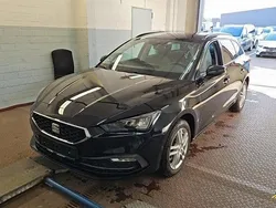 Midnight schwarz Gebraucht 2023 Seat Leon ST Style Kombi | 24.980 € (Guter Preis)