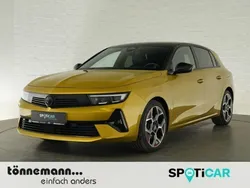 Gelb Gebraucht 2022 Opel Astra GS Line Limousine | 24.624 € (Guter Preis)