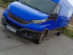 Weiß Gebraucht 2021 Iveco Daily | 18.000 €