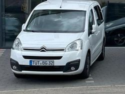 Weiß Gebraucht 2016 Citroën Berlingo Van / Kleinbus | 7.500 € (Teuer)