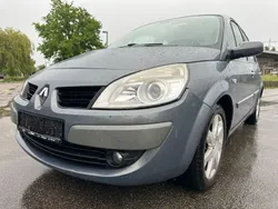 Grau Gebraucht 2007 Renault Scénic II Luxe Van / Kleinbus | 799 € (Guter Preis)