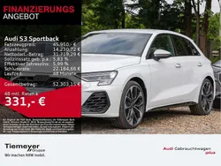 Gletscherweiß metallic Neu 2025 Audi S3 Ambiente Limousine | 45.950 € (Superpreis)