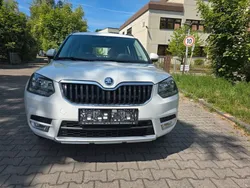 Weiß Gebraucht 2014 Skoda Yeti Ambition SUV | 9.999 € (Guter Preis)