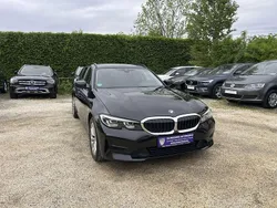 Schwarz ii/bonnet fluid black Gebraucht 2022 BMW 318 Advantage Kombi | 21.989 € (Superpreis)