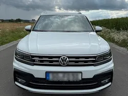 Weiß Gebraucht 2018 VW Tiguan R-line SUV | 21.999 € (Fairer Preis)