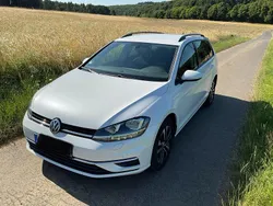 Weiß Gebraucht 2020 VW Golf VII United Kombi | 19.500 € (Fairer Preis)