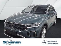 Petroleum blue metallic Gebraucht 2024 VW T-Roc Life SUV | 22.990 € (Fairer Preis)