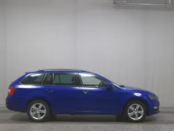 Blau Gebraucht 2019 Skoda Octavia Ambition Kombi | 11.980 € (Superpreis)