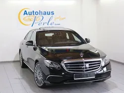 Schwarz Gebraucht 2016 Mercedes E400 Exclusive Limousine | 29.990 € (Teuer)