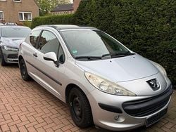 Silber Gebraucht 2009 Peugeot 207 | 799 € (Superpreis)