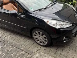 Schwarz Gebraucht 2013 Peugeot 207 Allure Cabrio | 5.499 € (Fairer Preis)