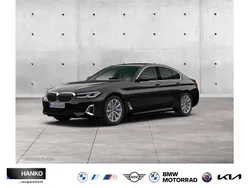 Saphirschwarz metallic Gebraucht 2022 BMW 540 Efficient Dynamics Limousine | 49.900 € (Fairer Preis)