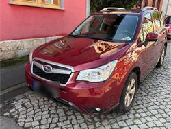 Rot Gebraucht 2015 Subaru Forester SUV | 13.200 € (Etwas zu teuer)