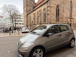 Grau Gebraucht 2007 Mercedes A150 Kleinwagen | 2.900 € (Fairer Preis)