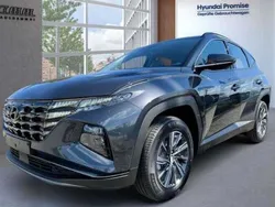Dark knight / mic Neu 2024 Hyundai Tucson Select SUV | 33.490 € (Superpreis)