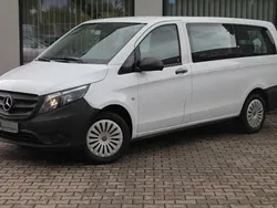 Arktikweiss Gebraucht 2022 Mercedes Vito Van / Kleinbus | 32.998 € (Fairer Preis)