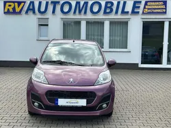 Violet Gebraucht 2013 Peugeot 107 Active Kleinwagen | 6.490 € (Etwas zu teuer)