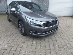 Platiniumgrau/metallic Gebraucht 2016 DS Automobiles DS4 Kleinwagen | 10.990 € (Fairer Preis)