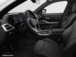 Weiß Gebraucht 2024 BMW 330e Kombi | 53.801 €