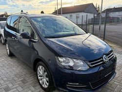 Blau Gebraucht 2015 VW Sharan Highline Van / Kleinbus | 18.750 € (Guter Preis)