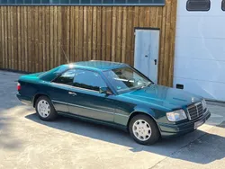 Grün Gebraucht 1994 Mercedes E220 Coupé | 18.900 €