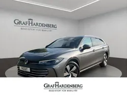 Grau Neu 2025 VW Passat Business Limousine | 49.990 € (Fairer Preis)