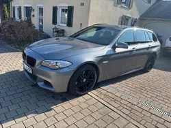 Grau Gebraucht 2011 BMW 525 M Sport Kombi | 9.000 € (Fairer Preis)