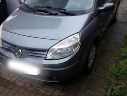 Grau Gebraucht 2005 Renault Mégane II SUV | 1.150 € (Guter Preis)