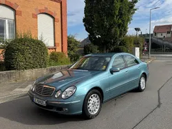 Blau Gebraucht 2002 Mercedes E320 Elegance Limousine | 6.950 € (Etwas zu teuer)