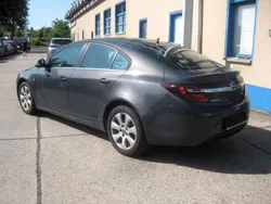Grau Gebraucht 2015 Opel Insignia Edition Limousine | 6.599 € (Superpreis)